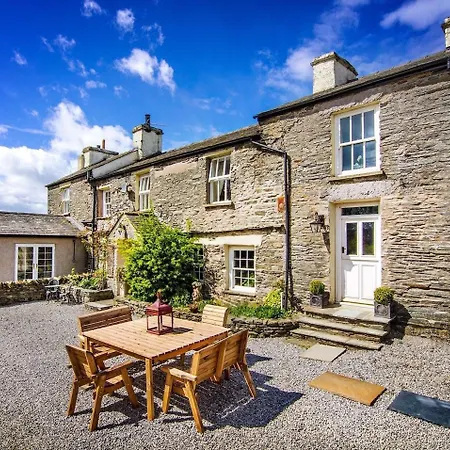 Lakedistrict House Hottub Sauna & Swimspa Sleeps 12 Nyaraló *