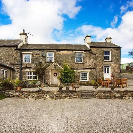 Lakedistrict House Hottub Sauna & Swimspa Sleeps 12 Nyaraló *