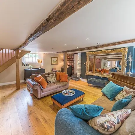 Nyaraló Lakedistrict House Hottub Sauna & Swimspa Sleeps 12 *