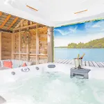 Lakedistrict House Hottub Sauna & Swimspa Sleeps 12 度假居 肯德尔
