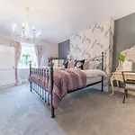 Lakedistrict House Hottub Sauna & Swimspa Sleeps 12 *