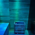 Prázdninový dům Lakedistrict House Hottub Sauna & Swimspa Sleeps 12 Kendal