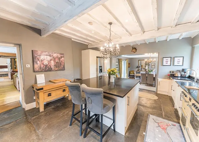 Lakedistrict House Hottub Sauna & Swimspa Sleeps 12 * كندال