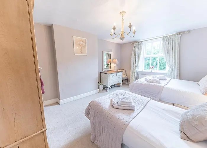 بيت للعطل Lakedistrict House Hottub Sauna & Swimspa Sleeps 12 كندال