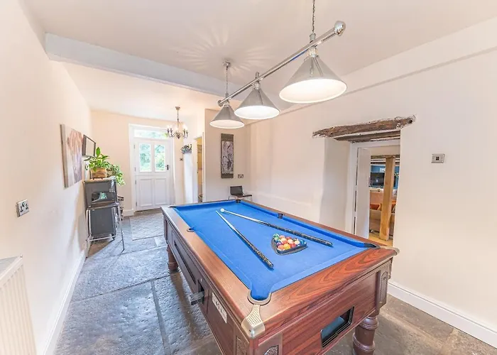 بيت للعطل Lakedistrict House Hottub Sauna & Swimspa Sleeps 12