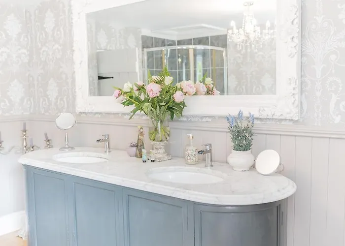 Lakedistrict House Hottub Sauna & Swimspa Sleeps 12 *