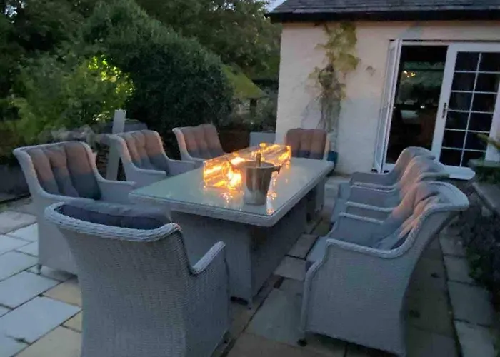 Lakedistrict House Hottub Sauna & Swimspa Sleeps 12 كندال