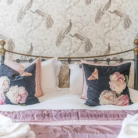 Lakedistrict House Hottub Sauna & Swimspa Sleeps 12 Dom wakacyjny Kendal