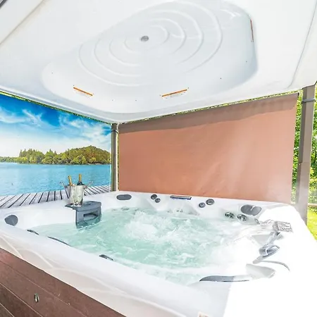 Lakedistrict House Hottub Sauna & Swimspa Sleeps 12 *